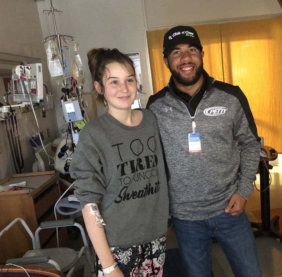 LEGACYMotorClub's tweet image. Man, we are doing the COOLEST thing right now. @BubbaWallace and #43 @click_n_close team are visiting Speediatrics Childrens Hospital in Daytona. THANKS to @NASCAR_FDN for inviting us. THESE kids are the real winners!