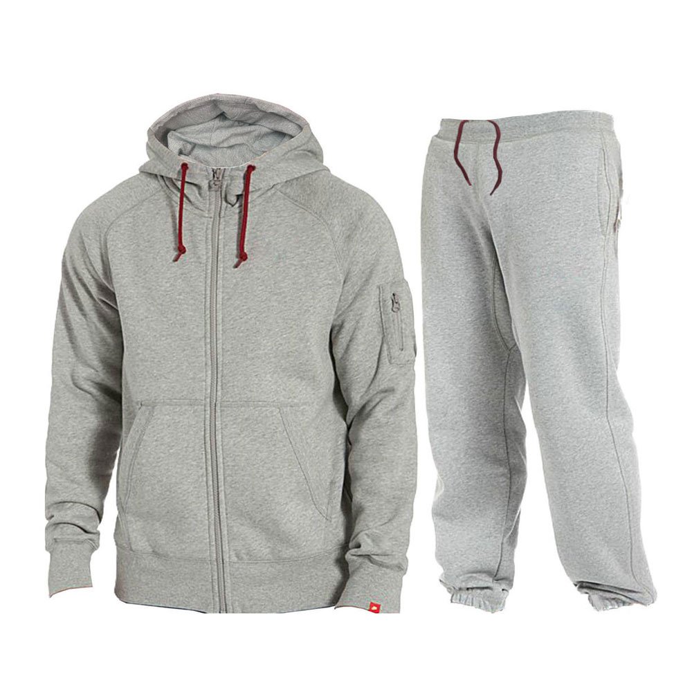 Vogeleyesports's tweet photo. vogeleye fleece tracksuit
#fitness #tracksuit #game #passion #quality #quantity #stuff #exportwear #exporters #customdesigne #moq #playinguniform #spirit #clothing #realmadrid #fcbarcelona #running #sportslook #fitnesslook #trendy #vogeleye https://t.co/Gq6WjDdVdA