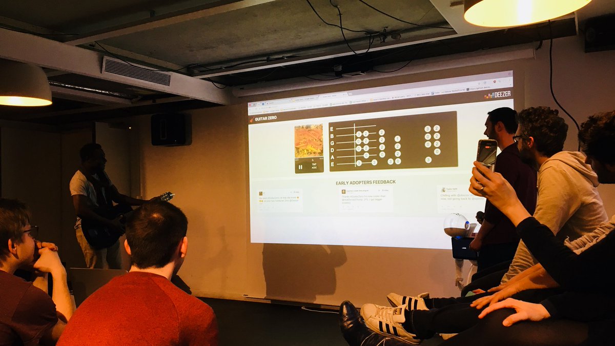DeezerDevs's tweet photo. 15th project: turning you from guitar zero to guitar hero ! #deezerlife https://t.co/Fm6bbUTf3t