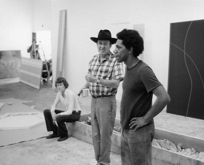 BVIBlog's tweet photo. 2.14.18 Day 14 of Black Art History Month.
Darby English is the Consulting Curator @themuseumofmodernart, &amp; author of "1971: A Year in the Life of Color" ft. The DeLuxe Show, organized by Peter Bradley (r).
Read: https://t.co/sifTB6O2dg
#blackarthistorymonth #blackvisualimpulse https://t.co/1hQe7uYp3t