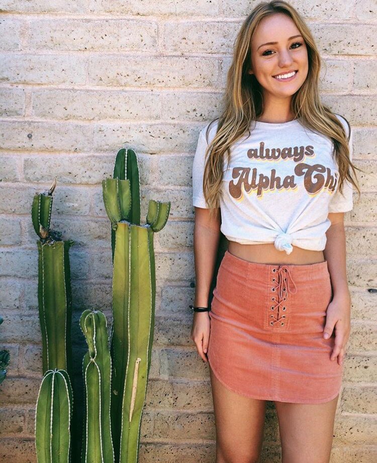 asu_axo's tweet photo. From the hearts of AXO, we wish you a wonderful Valentine's day! Have a wonderful day full of love, laughter, and sweet treats! 🍬💞💜 https://t.co/Bt5fDUCSUy