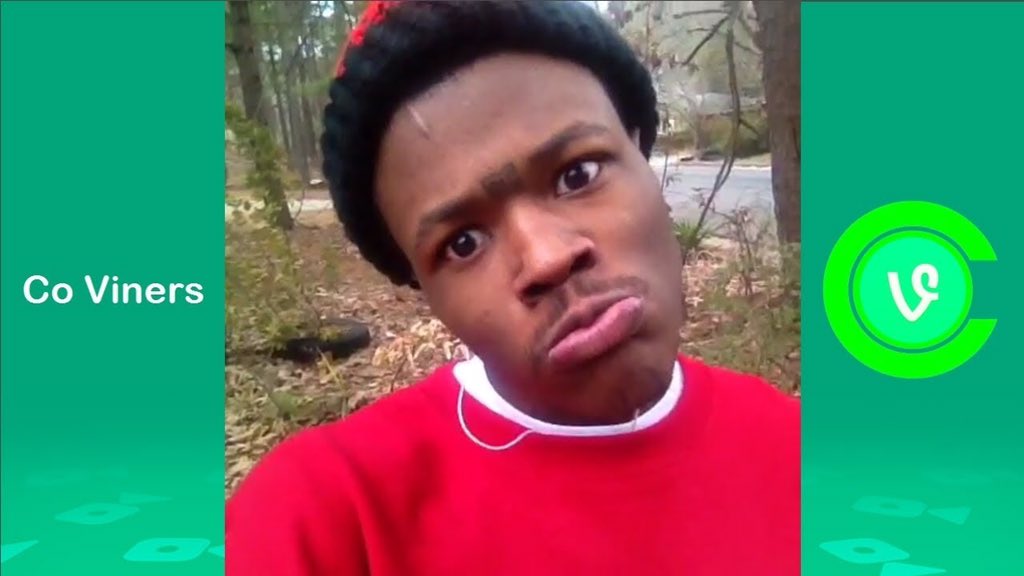 TeeChasingBags's tweet image. S/O to D.C. Young Fly. I remember watching a vine yrs ago of him killing roaches around the house to now being part of a #1 comedy movie in America. He went from the West Side of ATL to being the host of TRL and a cast member of Wild 'N Out. We see you bro💯💪🏾#RealAtlanta