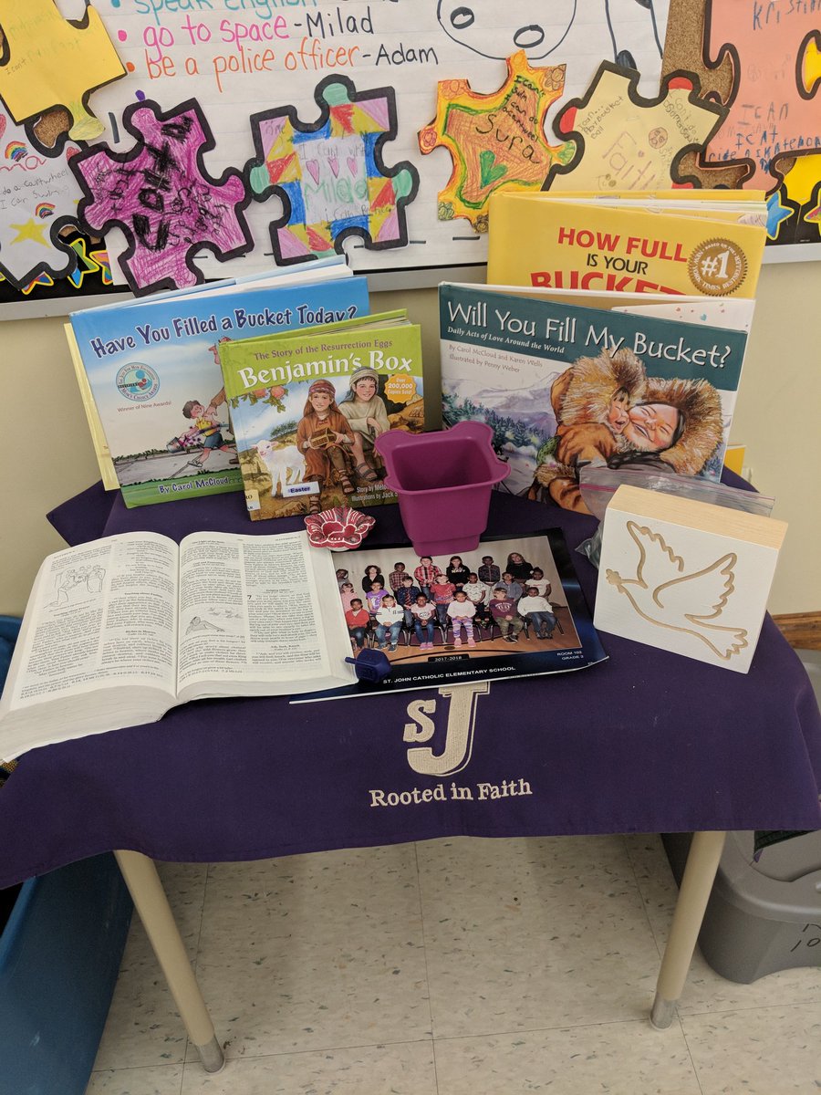 missbaileys2s's tweet photo. Today is the first day of Lent! Today we wear our Faith on our foreheads @stjthunder in remembrance! #prayer #pennance #almsgiving #proudtobecatholic #40daypromises https://t.co/mWXloUgYoc