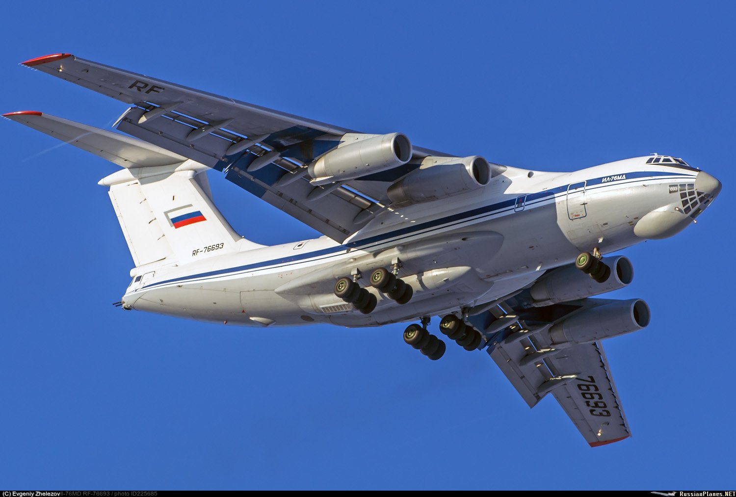 DWAtIJ7W4AUwLqg.jpg:large