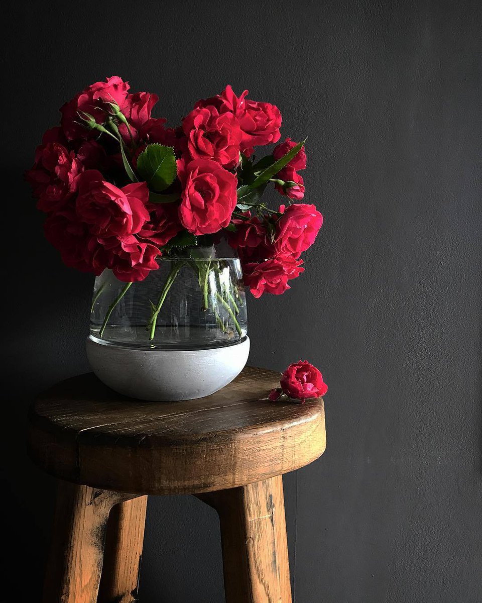 BoConceptVan's tweet image. BoConcept Vancouver wishes you a very lovely Valentine's Day 🌹💕

Photo Credit: hind_saqnawi
#boconcept #valentinesday #valentine #redroses #rose #combi #vase