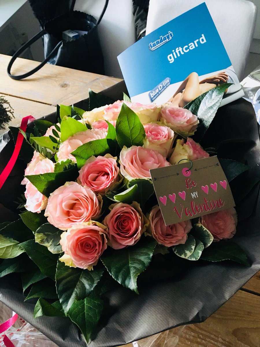 Thuiskomen bij mijn Valentijn... ❤️ #Valentijnsdag #liefde #sunday