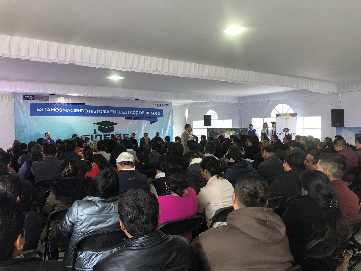 SIDEMSPlandi's tweet image. Séptimo día del curso de capacitación docente SIDEMS en #Zimapan #LibrosDeTextoGratuitos #Aulas InteractivasDigitales @omarfayad @Juan_Ramro @gedithpalacios @sarteaga4 @gobiernohidalgo @SEPHidalgo @COBAEH_HGO @CECyTEHidalgo