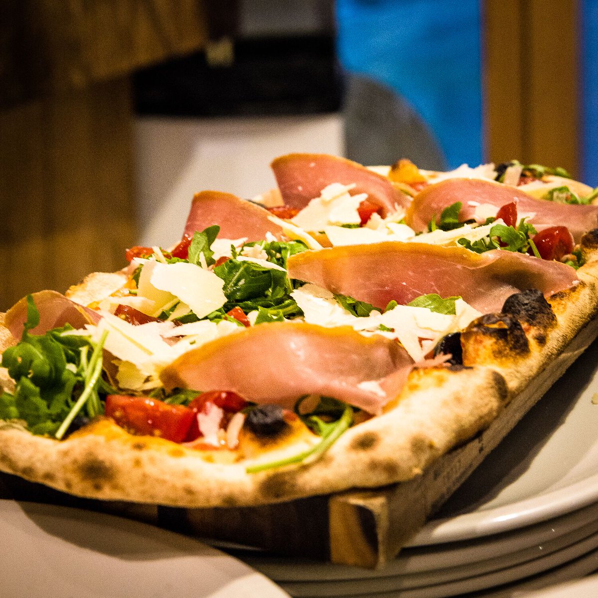 Wallace_Asti's tweet photo. Treat your Valentine at your home with deliveries @JustEatIE #Pizza #DublinOne #DublinTHree #Drumcondra #ValenWines RT https://t.co/aDXoHjt3oR