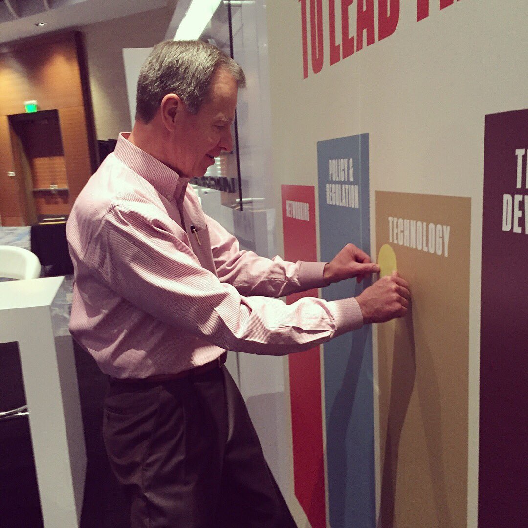 MBAMortgage's tweet photo. Thanks to the #MBACREF18 attendees who came by the MBA Booth to answer our question. With Market Intelligence coming in first at 25% of the vote, followed by Networking - 20%, Tech - 19%, Policy & Regulation - 16% and Other - 5%. See @RodrigoLopezCMB & Brian Stoffers, CMB votes. https://t.co/J8DgtVCaFL