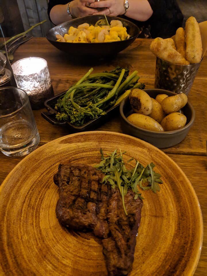 Thanks to <a href="/ForgeKitchen/">The Forge Kitchen</a> for a lovely #ValentinesDay treat! <a href="/ianjdavidson74/">Ian Davidson</a>