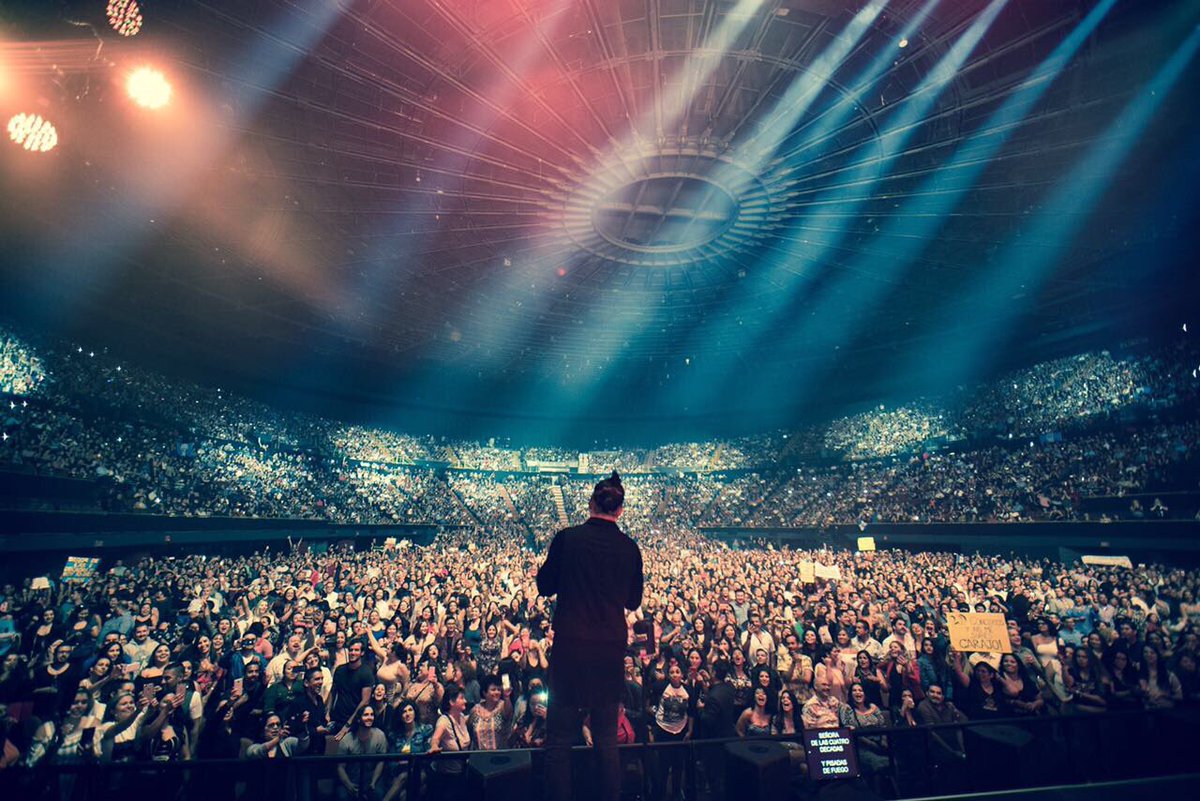 CircoSoledad's tweet photo. ¿y tu?, ¿aún no has vivido esta experiencia? .
#ArjonaEnEspaña
#ArjonaEnEuropa
#CircoSoledadLaGira
#CircoSoledadEspaña https://t.co/QWwm1gd3Xf