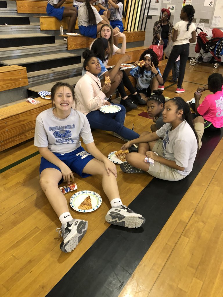 tori_ibanez's tweet photo. Had so much fun celebrating our championship win!👏🏽 Way to Go Lady Owls, hard work pays off. Awesome job girls and @FncJay 
#OwlStrive4Greatness https://t.co/1G5NXYgtIA