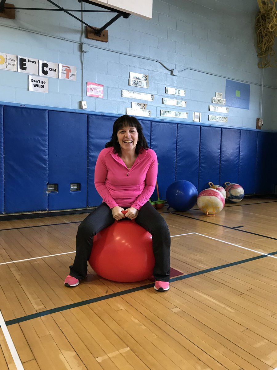 Workout Wednesday on Valentine’s Day! Mrs. Turi showing how it’s done!  <a href="/FishkillFrogs/">Fishkill Elementary School</a>