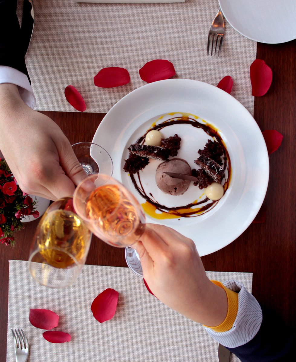MarketKitchenDF's tweet photo. happy valentine day
#MarketKitchenCDMX has a surprise for couples who love good food #MarketKitchenExperience #Valentinesday #Couple #couplegoals #love #happy #foodie #experience #FelizSanValentin #FelizDiadelAmorylaAmistad #FelizSanValentin https://t.co/Bk0ZzwB7nd
