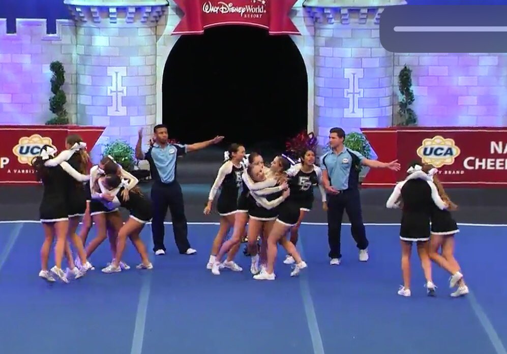 ELDOcheer tweet media