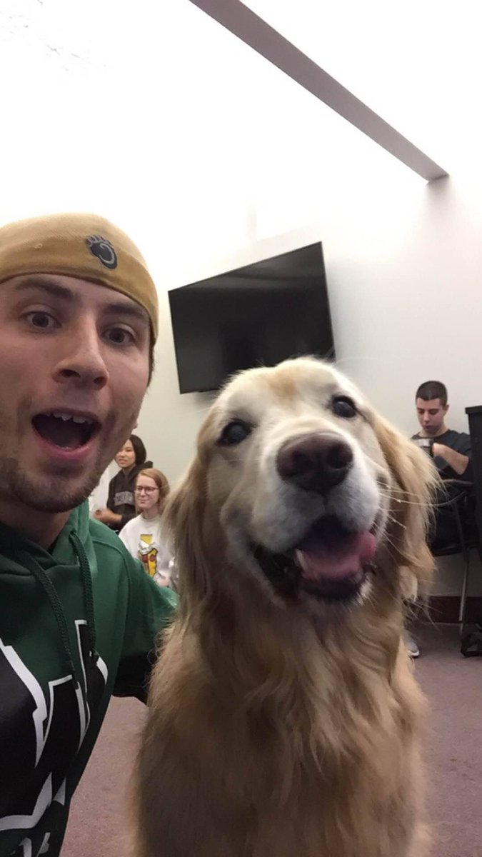 EllenFurlong1's tweet photo. Know any animal lovers who will be first years @IL_Wesleyan next year? We have a new first year experience to offer! An animal studies gateway course, time with @IWUDogScience, attending a conference, and working with animals at the Louisville Zoo! Spread the word! https://t.co/ZZiq1mFXt4