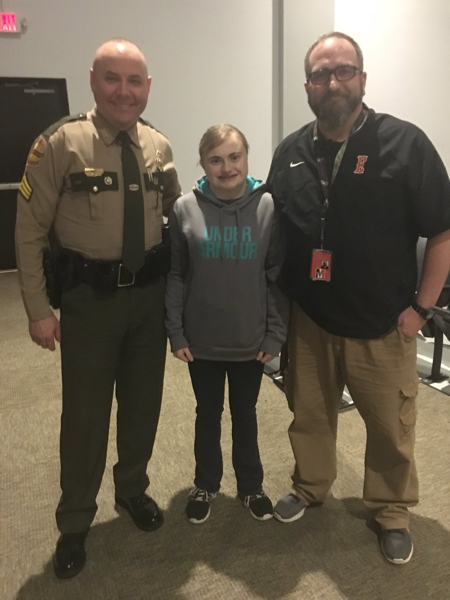 <a href="/THPFallBranch/">THPFallBranch</a> along with Mr Wallen and Ms Lina at Morristown East High School! Distracted Driving Classes! Ms  Lina taught Sgt Hall about hearing impaired information cards that she can put on her driver’ s side window in case she is pulled over! Never knew this! 😁☺️👌👏👍