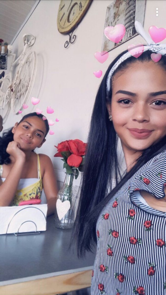 SaoryBaltodano_'s tweet image. Hoy es uno de los dias en los que uno hace muchos mas momentos especiales para recordar toda la vida,así que hoy le deseo a todo el mundo amigos,familiares,desconocidos un FELIZ DÍA DE SAN VALENTIN💕