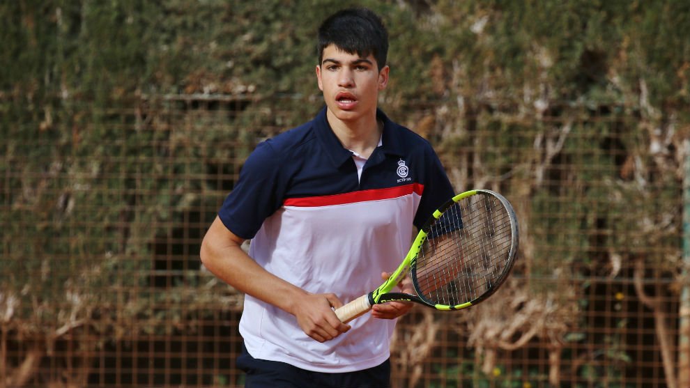 MarcaTMF's tweet photo. Carlos Alcaraz logra el primer punto ATP a los 14 años y bate el récord de Nadal https://t.co/bnhxJ7PvTB https://t.co/G69nxDigbY