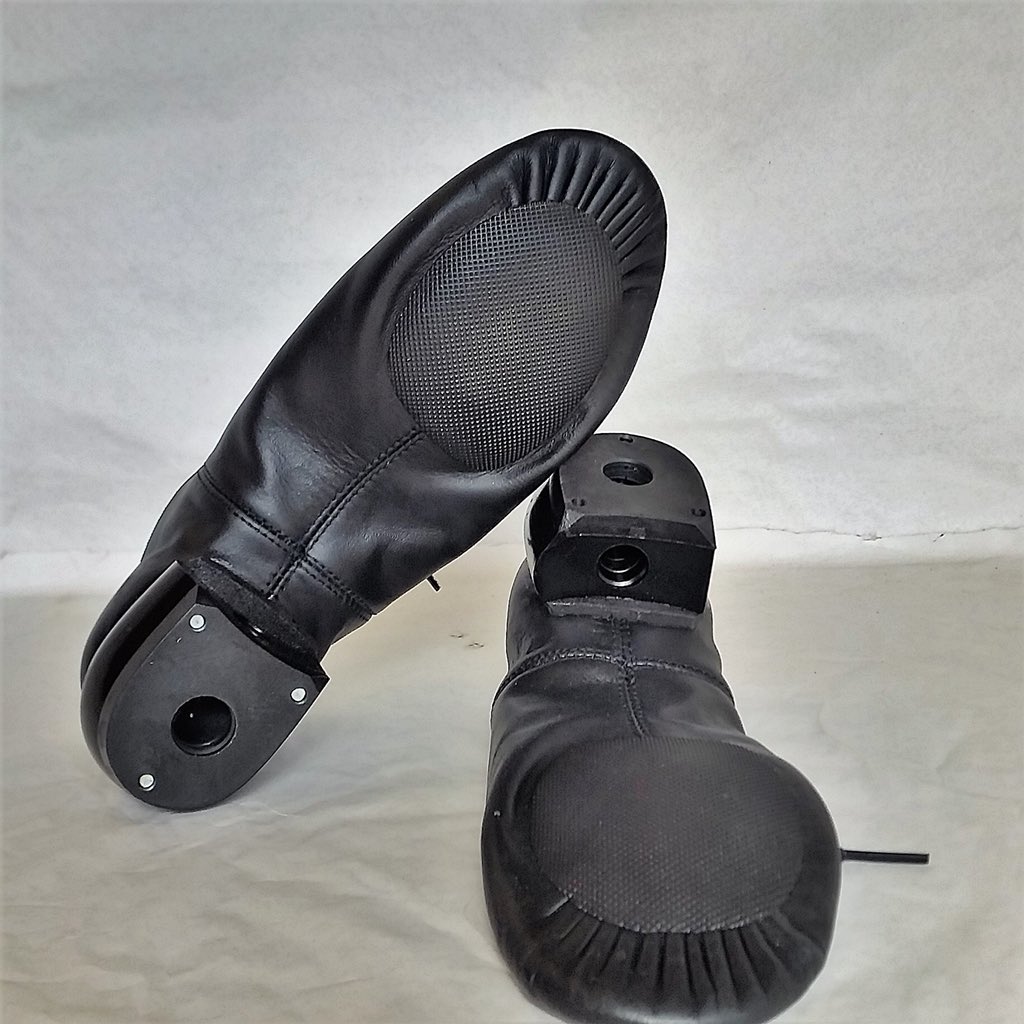 Echo heel Boys reels only at hallmoredanceproducts.ie .We won’t be beating on Sound.