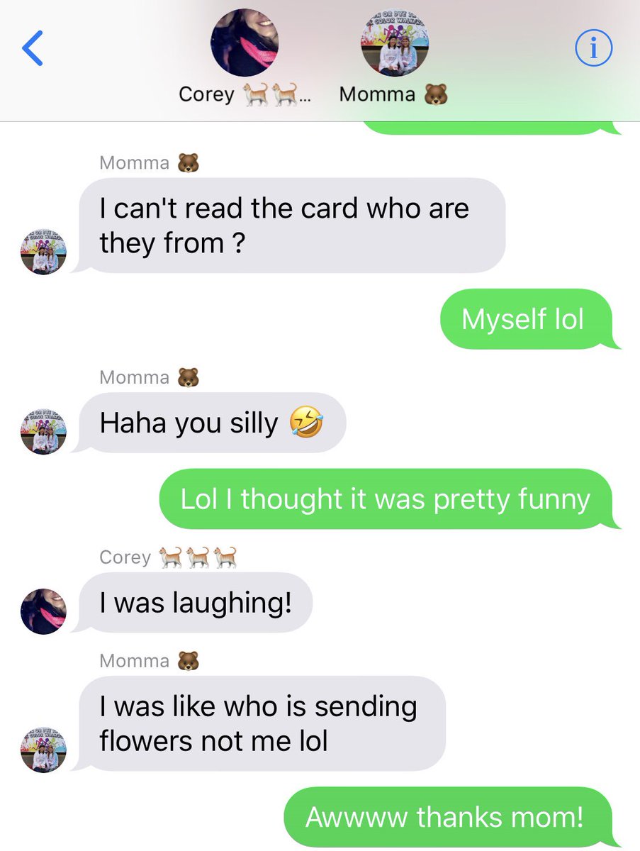 emilyk1098's tweet photo. I sent my mom a picture and this was her response. “I was like who is sending flowers, not me lol” 🙄💕🤦🏽‍♀️ https://t.co/fhNA6LBiKd