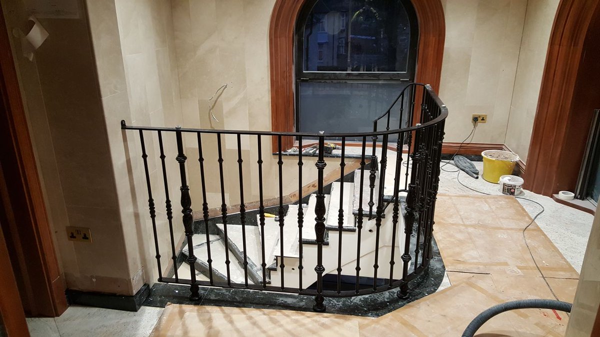 BarzelSteel's tweet photo. The Barzel steel team have just completed installing these Creatively designed indoor railings at a new synagogue in north london

Design &amp; architecture by  @Liebelsch 

#railings #interior #design #handrail  #architecture https://t.co/K4EmMcm5rz