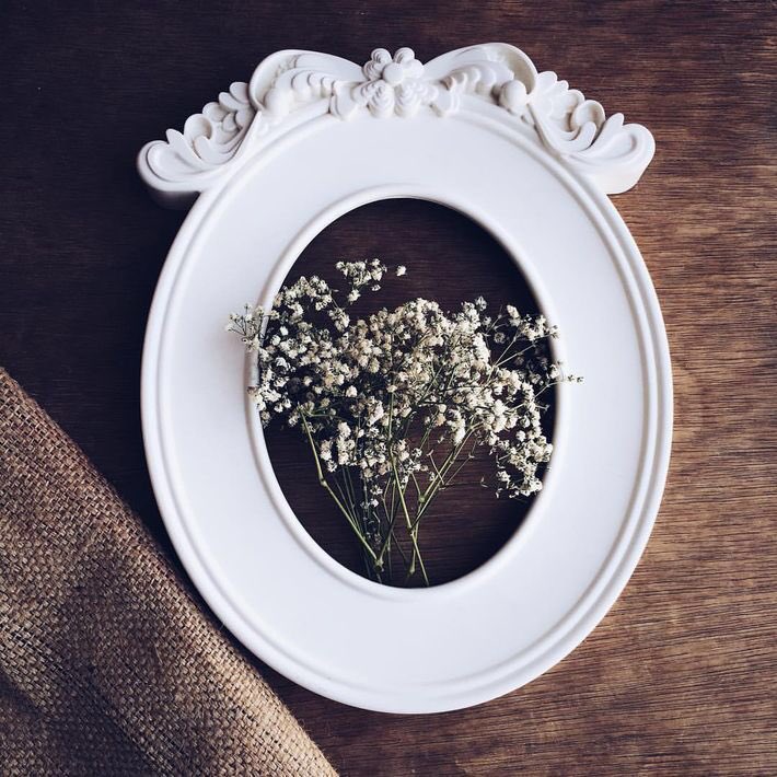 رسالة أليك : 
إطمئن لأن ربك عليمٌ بِذات الصدور ❤️.