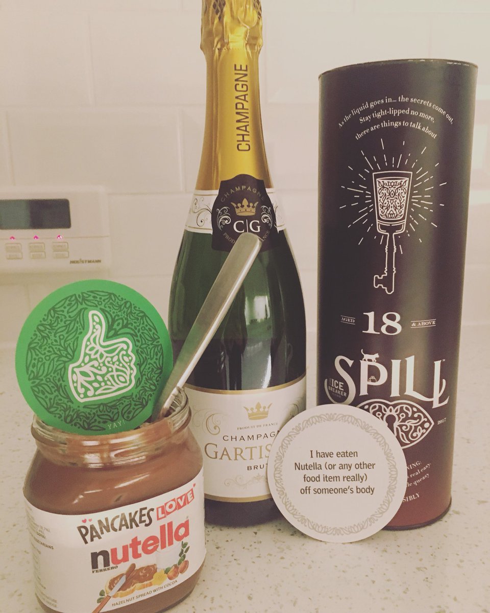 OfficialSpill_'s tweet photo. Spill loves Nutella ! And we’re not too shy to say so!! #HappyValentinesDay #spill #nutella #bodypaint #champagneandchocolate #chocolate #love https://t.co/b6buU0Qset
