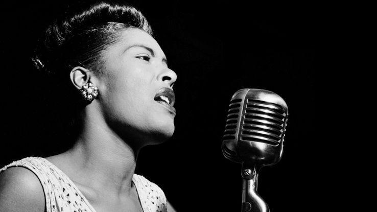 Diva au registre singulier, Billie Holiday est la voix du jazz. Une voix dont un grand critique disait qu’elle avait la saveur "du caviar et du gravier".

 franceculture.fr/emissions/les-…