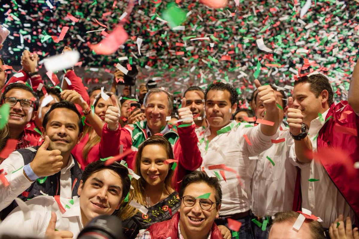 LaRedOficialMx's tweet photo. #YoConMeade https://t.co/ox1S1M12DH