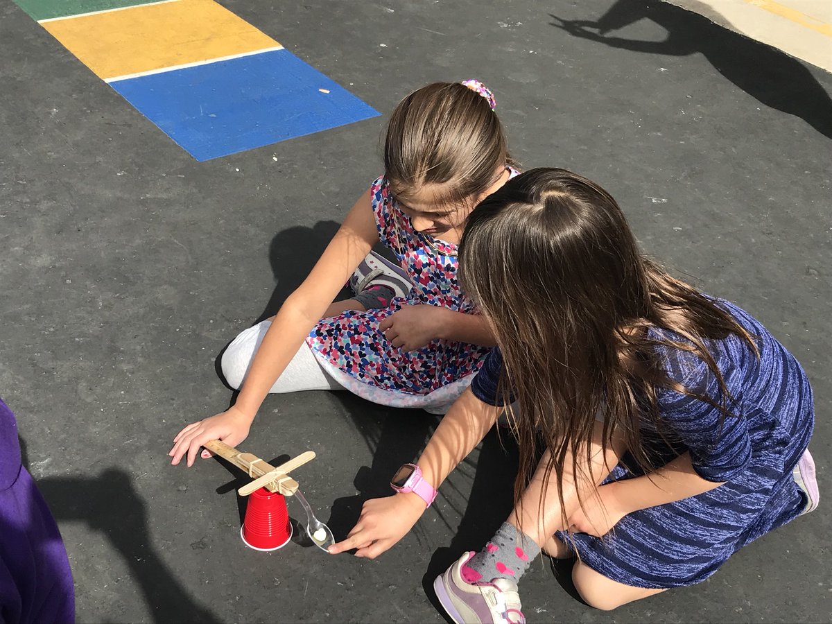Look out! Candy hearts are flying all over the place because our second and forth grade buddies <a href="/DMUSD_Tritons/">Smith/Sullins</a> are trying out the catapults they designed earlier today.  Whose projectile will fly the farthest?#EngineeringWithAPurpose #delmarhillsk6 #DMUSD