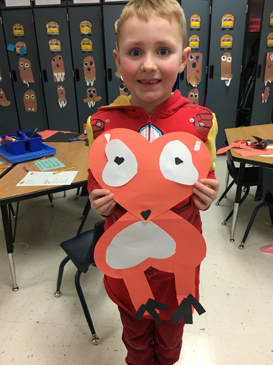 jawagnerPLS's tweet photo. So much valentine fun today @GrainwoodPLS ! Heart graphing, heart animals and stem building! #Grainwood #ValentinesDay https://t.co/rKwScp7hkv