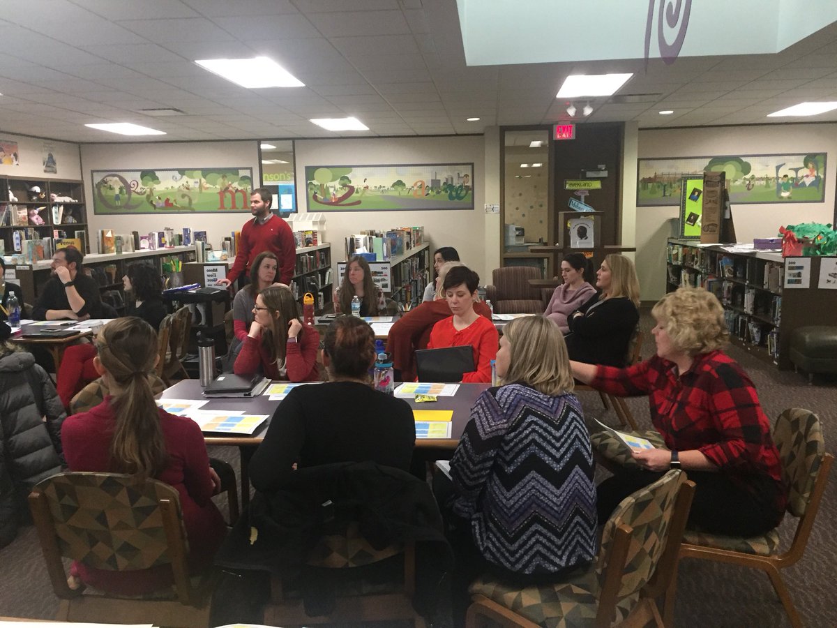 Ncaulfield1's tweet photo. SFE’s @mrs_sequin_SFE starts off a K-1 discussion about DIBELS in the context of purposeful reading and writing!  #sfelearns #wearewayne https://t.co/qW8Tf7gOn0