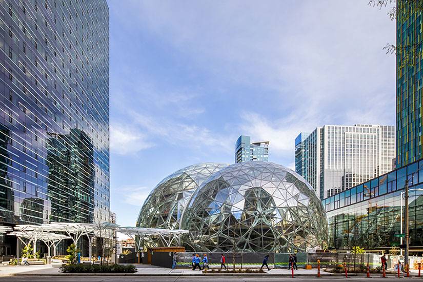casacor's tweet photo. Mini floresta e cúpulas de vidro marcam a nova sede da Amazon https://t.co/UJXoSM9SWr https://t.co/BgnRHBWHab