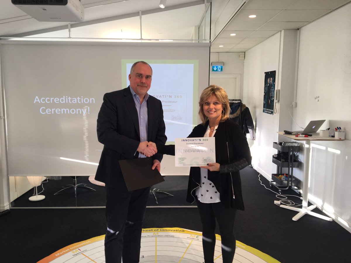 jensa2000's tweet photo. Congratulating @annekkeehn at today´s #Innovation360 accreditation
#InnoSurvey #Ideation360 #HomeOfInnovation https://t.co/LZYDKPtsch