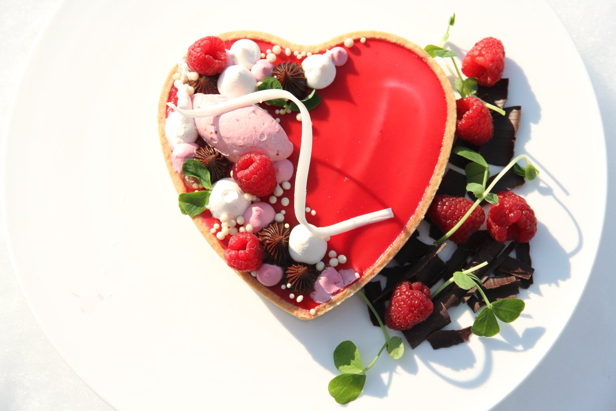 Wishing everyone a happy Valentine's Day! #ValentinesDay