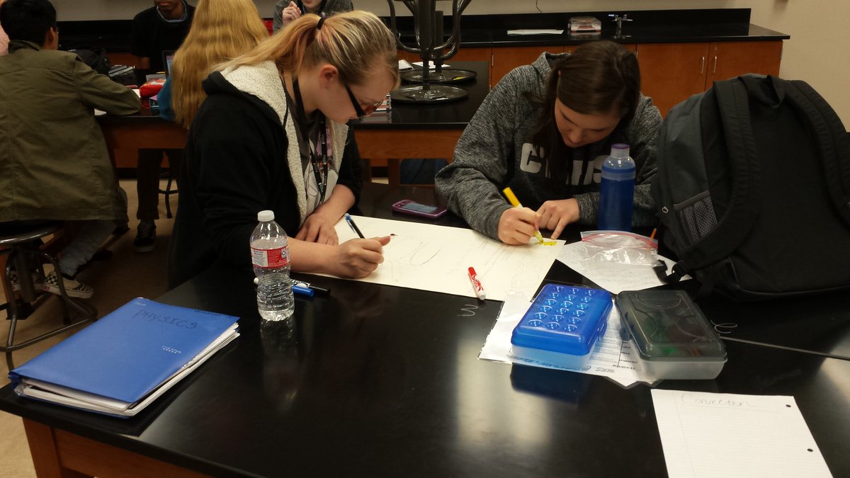 Twolvesscience's tweet image. Heat flow jigsaw with physics.  #successCSISD #CVHSTwolves
