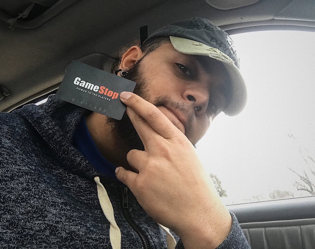Zirksee's tweet photo. Giveaway from @DaysOfPyro !
Here’s a quick little $40 PSN/XB1 GIVEAWAY! 🔥🤫
2 winners ($20 each)
🔥RULES🔥
1. Subscribe to this YouTube
https://t.co/29VlIuqoRb…
2. Show proof and tag 2 friends
3. RT!
Ends in a week! (2/21)
#PyroGang #DOP https://t.co/gTBJpHgcq1