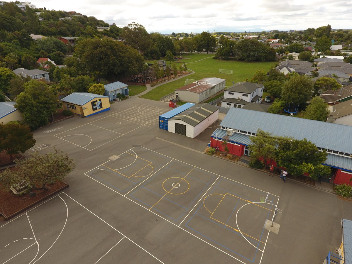 uasimagery's tweet photo. A #uasimagery first. These images of St Martins Primary School will be used to create a jigsaw puzzle. #dji #djiphantom #djiphantom4 #djiglobal #aerialphotography #dronestagram #jigsaw #puzzle #jigsawpuzzle #nofilter #newzealand #nz @conorboydphoto https://t.co/YQfKHmTNZE