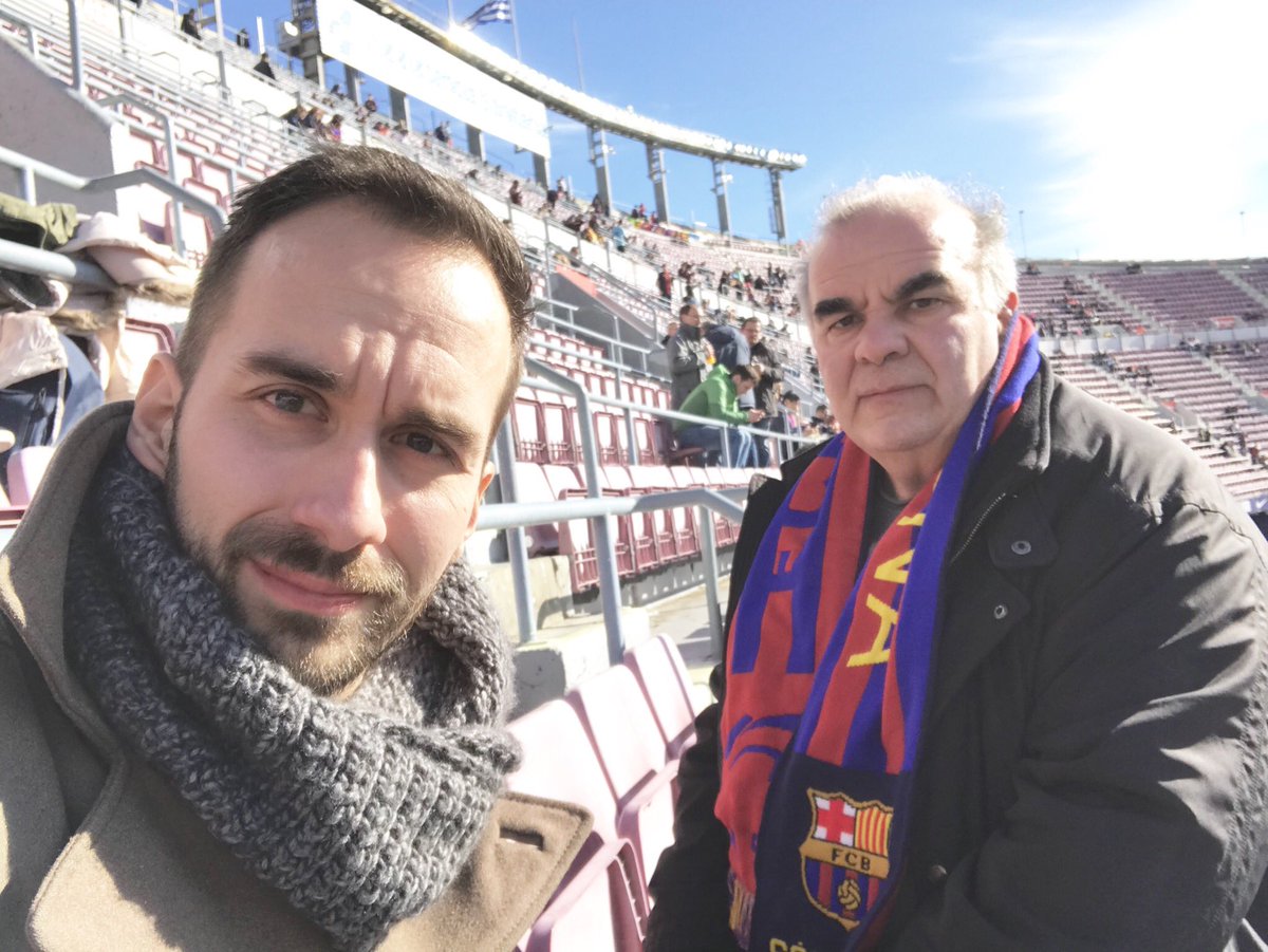 gergomolnar's tweet photo. Barcelona meccsen jartunk. Fasza hetvege volt. #campnou #barcelona https://t.co/ekbD3JorSi