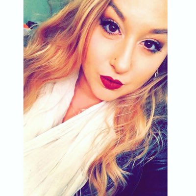 manduhhhlynn's tweet photo. #NewProfilePic https://t.co/ZIVhPjYtoP
