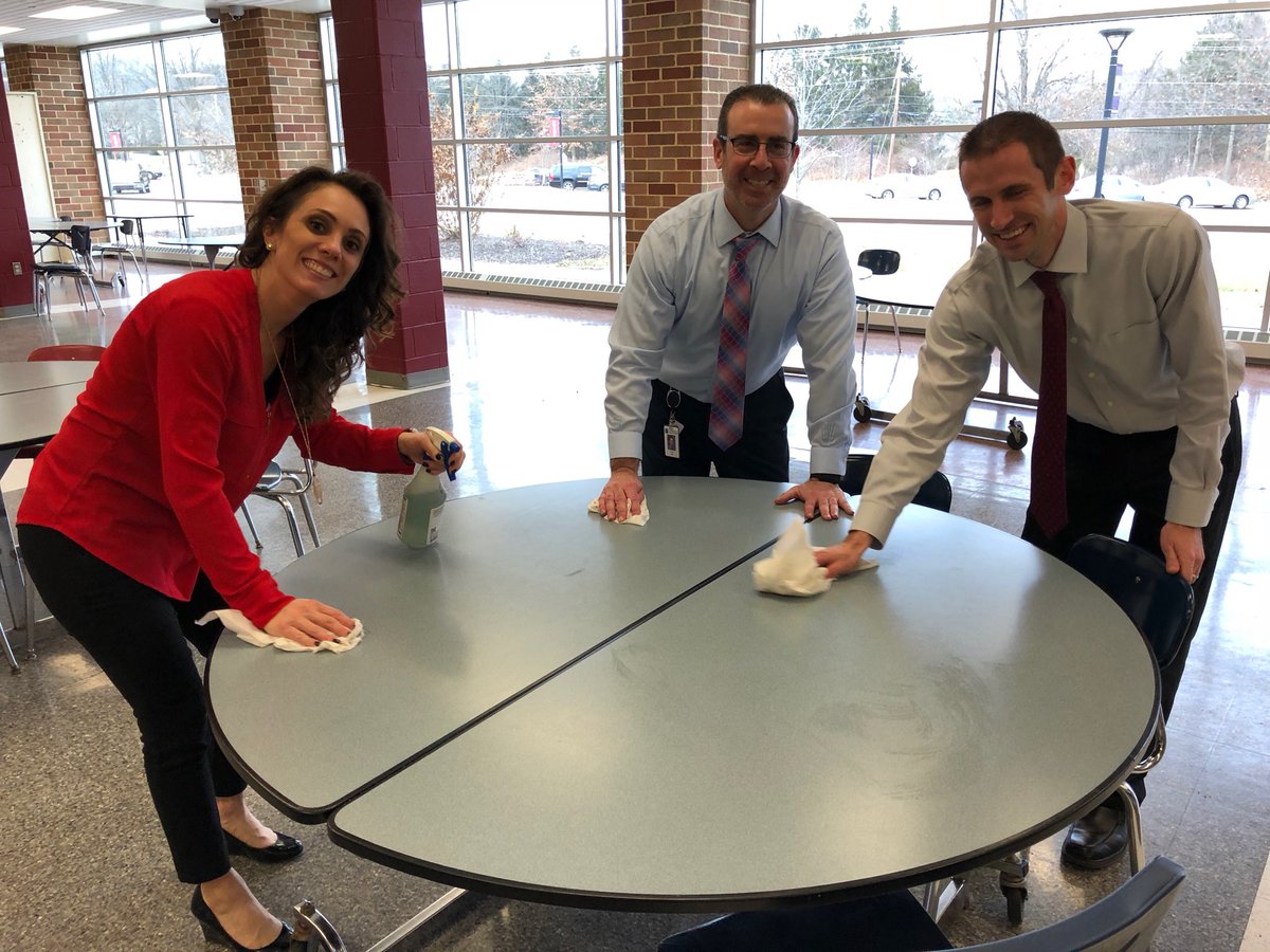 cbjjaffe's tweet image. Getting ready for the PD day!!  All clean!  #cbsdpd #cbsdtech