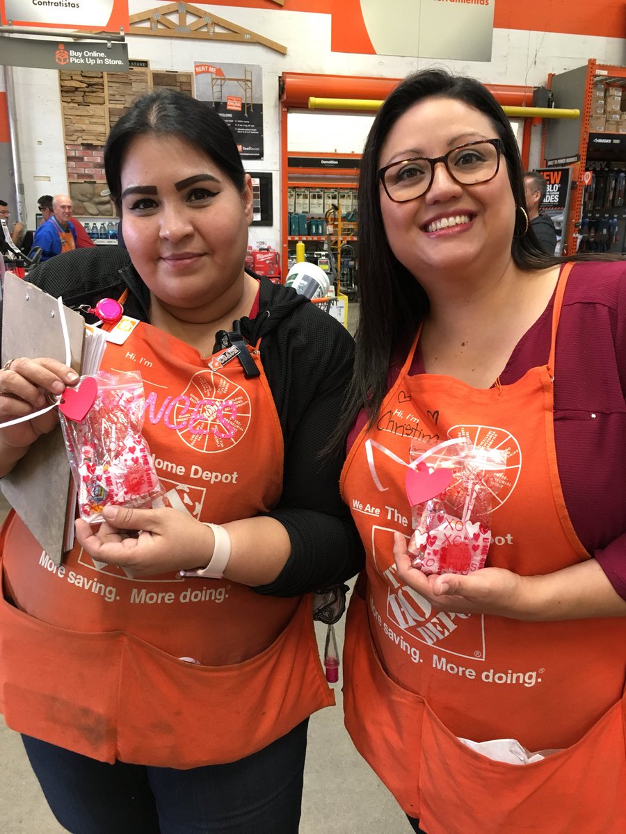 bettemussro's tweet photo. Celebrating Valentines Day with Candy Grams! @JillWoodPMD @rebekahbunn5 https://t.co/2G9hHJ0snw