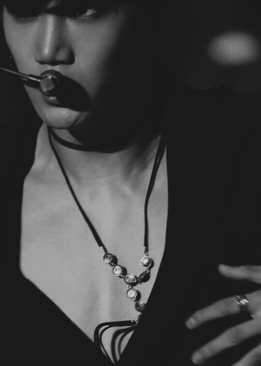 00XXTEN's tweet photo. dαnger : he is α vαmpire k i l l e r
ㅤㅤㅤ🔞 # horny_boy https://t.co/lGST6dQHIy
