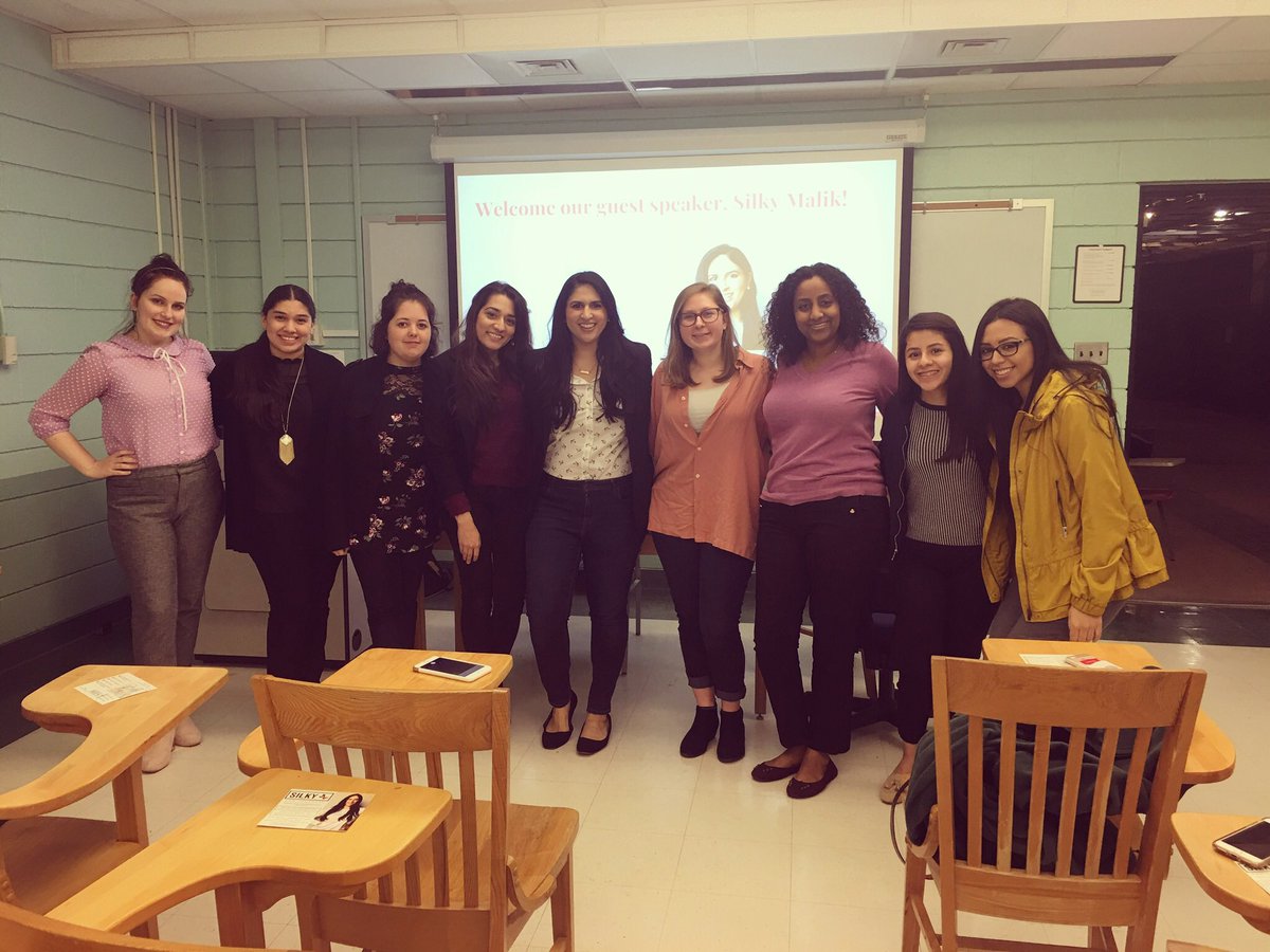 UH_AWC's tweet photo. Thank you so much @Silky4Congress for being our guest speaker last night! We wish you all the best in your campaign! #SilkySquad https://t.co/j1l0vNVaFn