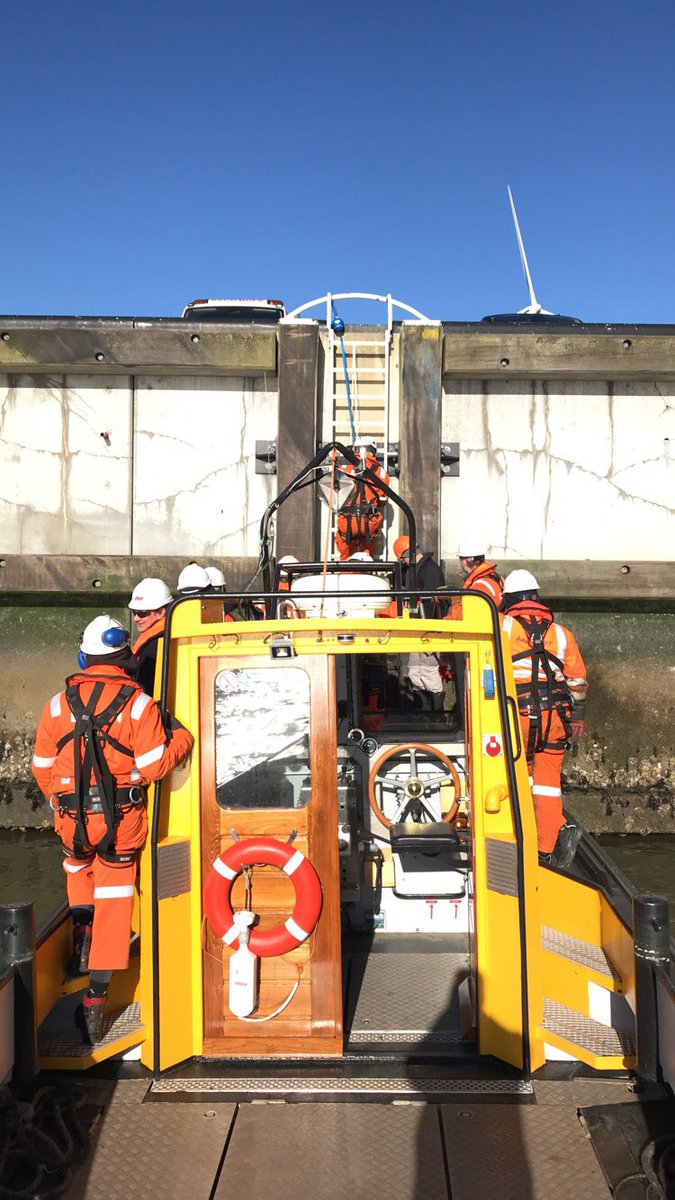 Boat transfer training #seafox #Eemshaven