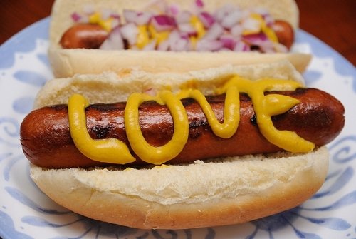 MattsRedHots's tweet photo. This is the kind of love we can get behind. Happy Valentine's Day! #MattsRedHots #ValentinesDay #VDay #SWFL #noms https://t.co/C6ml6sdxbr
