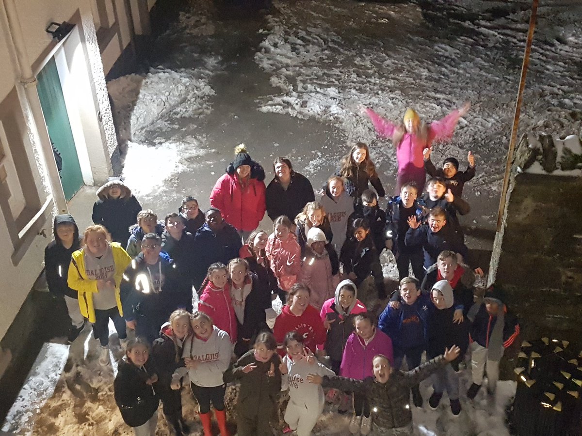 MisterAkne's tweet photo. All present and accounted for. #coldwhatcold @StCharlesNewton https://t.co/MTsxdtOxPi