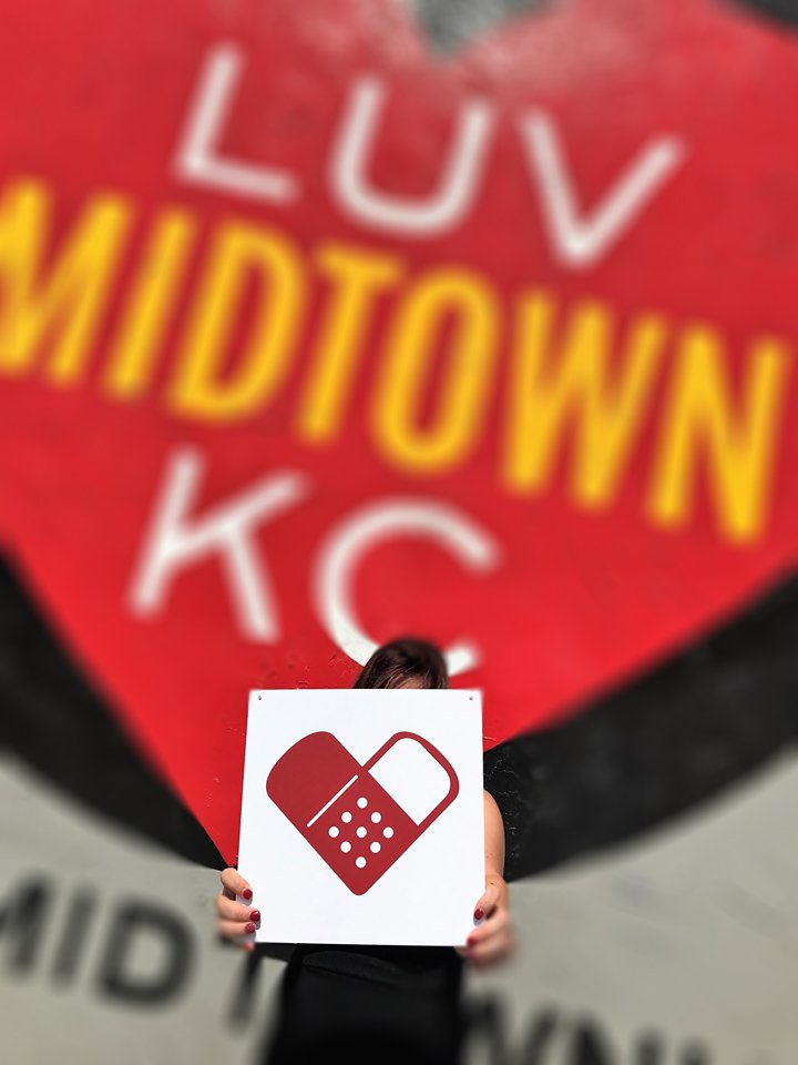 bloompartykc's tweet photo. Happy Valentine’s Day! Our hearts go out to all of the #Bloom supporters – your contributions make it possible for the @KCCAREClinic to provide FREE healthcare services to everyone in our community, with or without insurance. Thank you! #BloomKC #BloomParty #BloomCirque https://t.co/vH08cwtoyj
