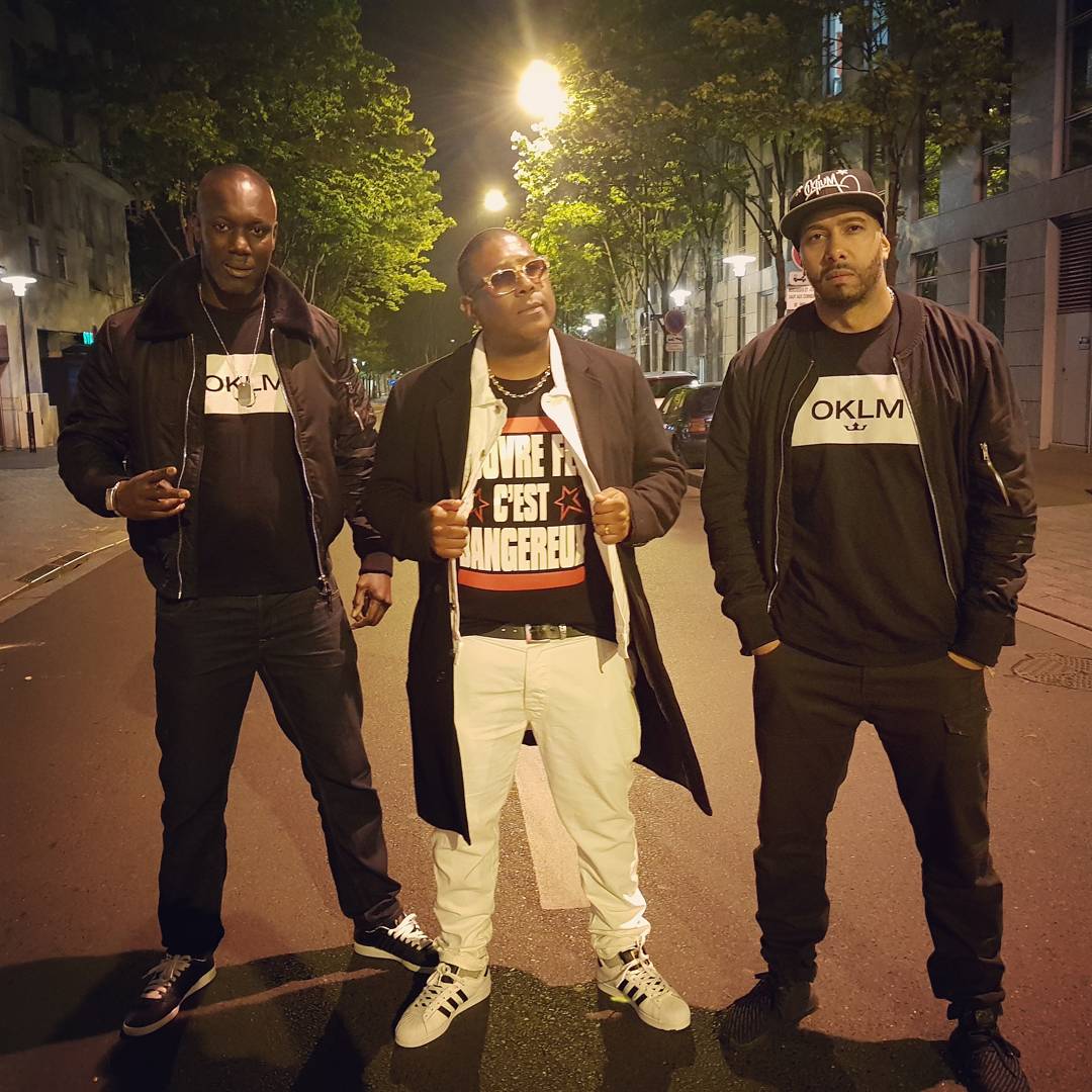 Dans - de 30 minutes le #CouvreFeuRadioShow sur <a href="/oklmradio/">OKLM Radio</a> avec <a href="/vins_waza/">Vin’s</a> + <a href="/MelanOmerta/">Melan</a>
🔥#interviews et #freestyles au programme avec <a href="/MrJackyBrown/">JACKY BROWN</a> au micro avec aux platines <a href="/DjPhaxxOfficial/">Dj Phaxx_ CouvreFeu</a> et <a href="/DJLORDISSA/">𝔻𝕁 𝕃𝕆ℝ𝔻 𝕀𝕊𝕊Ä</a> + a la technique <a href="/dipurplestar/">Mick the Engineer</a>
#TentendsPasOukoi #OklmRadio #CouvreFeu